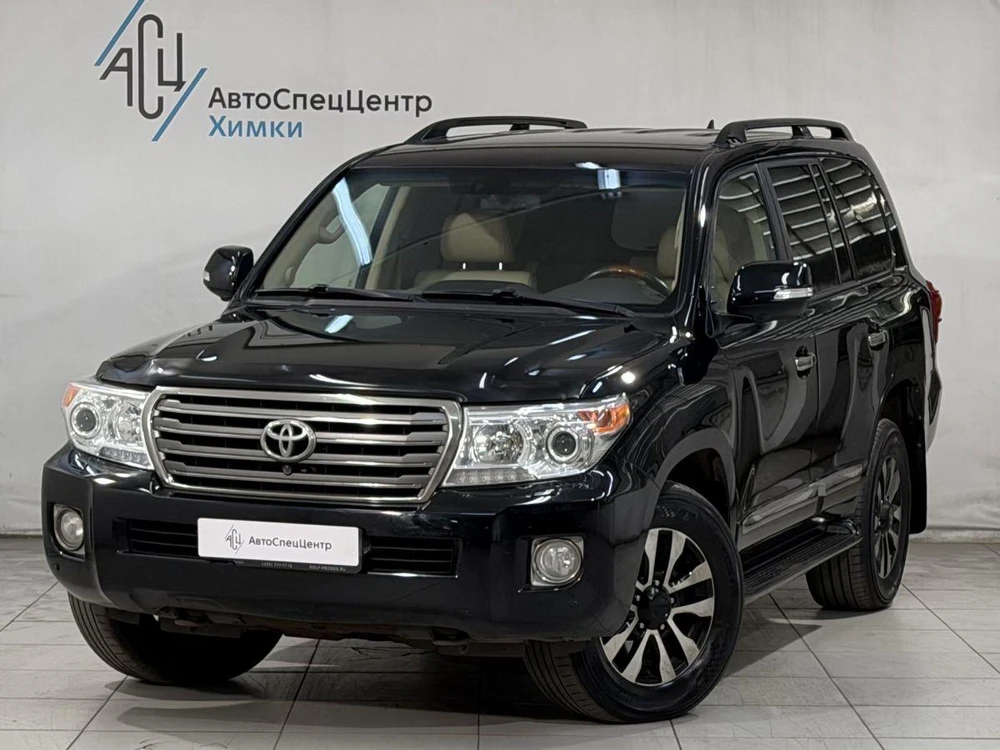 Land Cruiser Люкс 4.5d AT 4WD (5 мест) (235 л.с.)