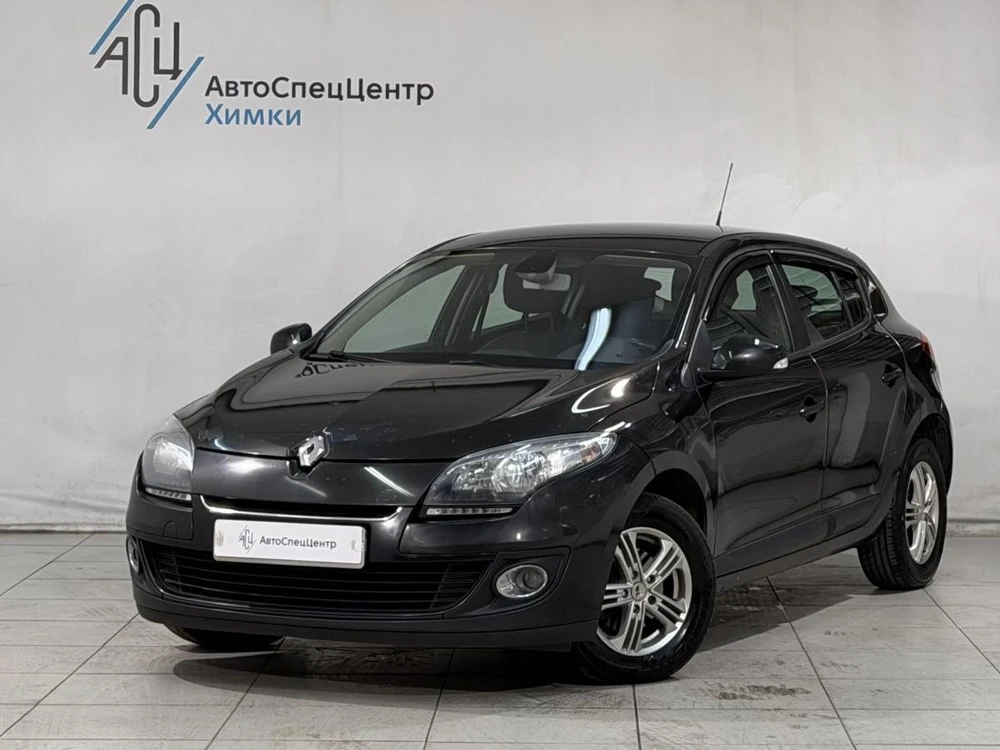 Megane Base 1.6 MT (100 л.с.)