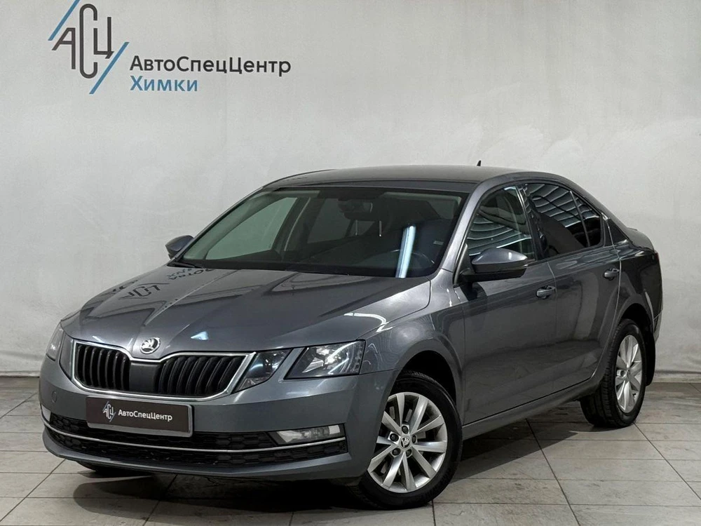 Octavia Ambition 1.8 AMT (180 л.с.)