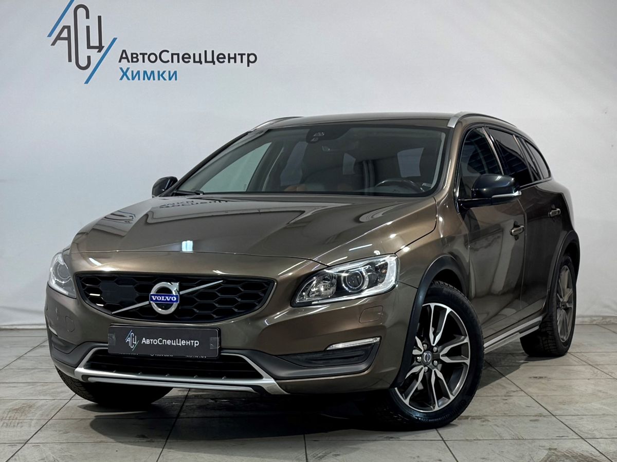 V60 Cross Country Summum 2.4d AT 4WD (190 л.с.)