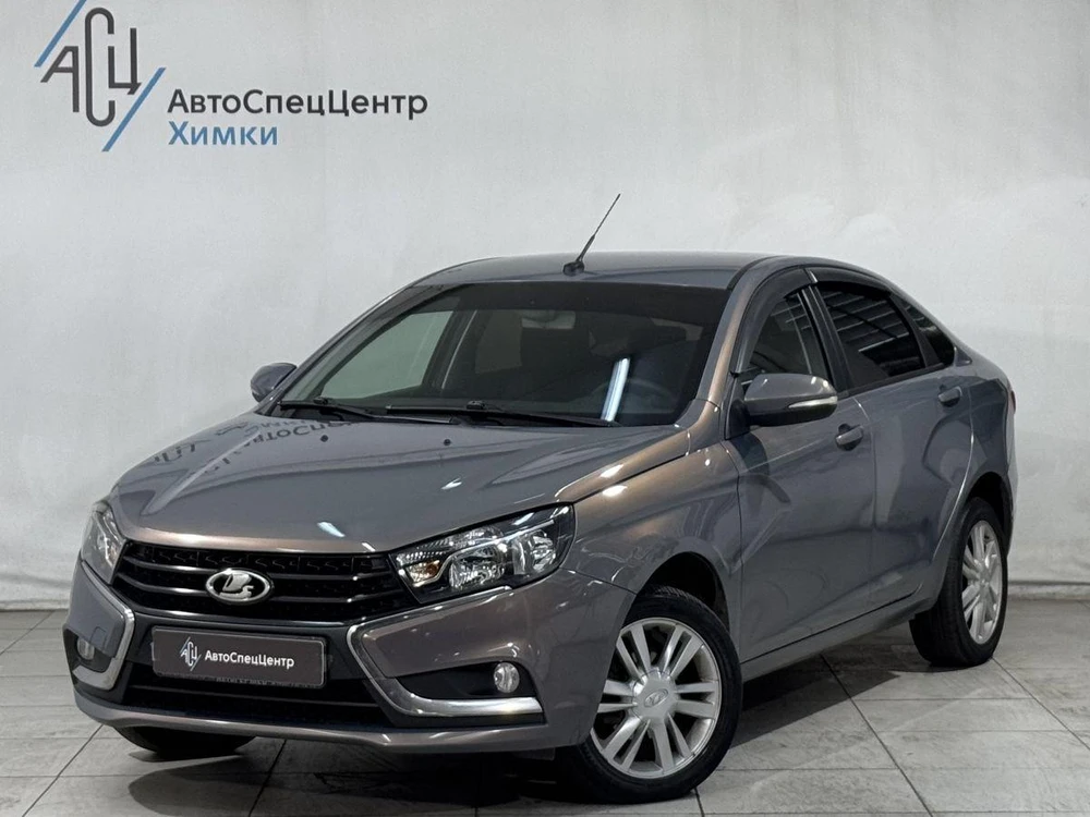 Vesta Luxe Prestige (2018-2019) 1.8 MT (122 л.с.)