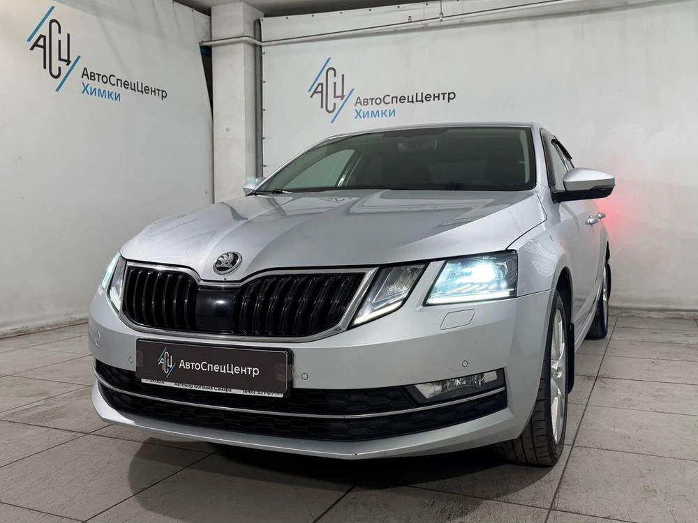 Octavia Style 1.8 AMT (180 л.с.)
