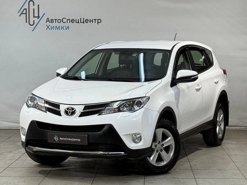 RAV4 Стандарт 2.0 CVT 4WD (146 л.с.)