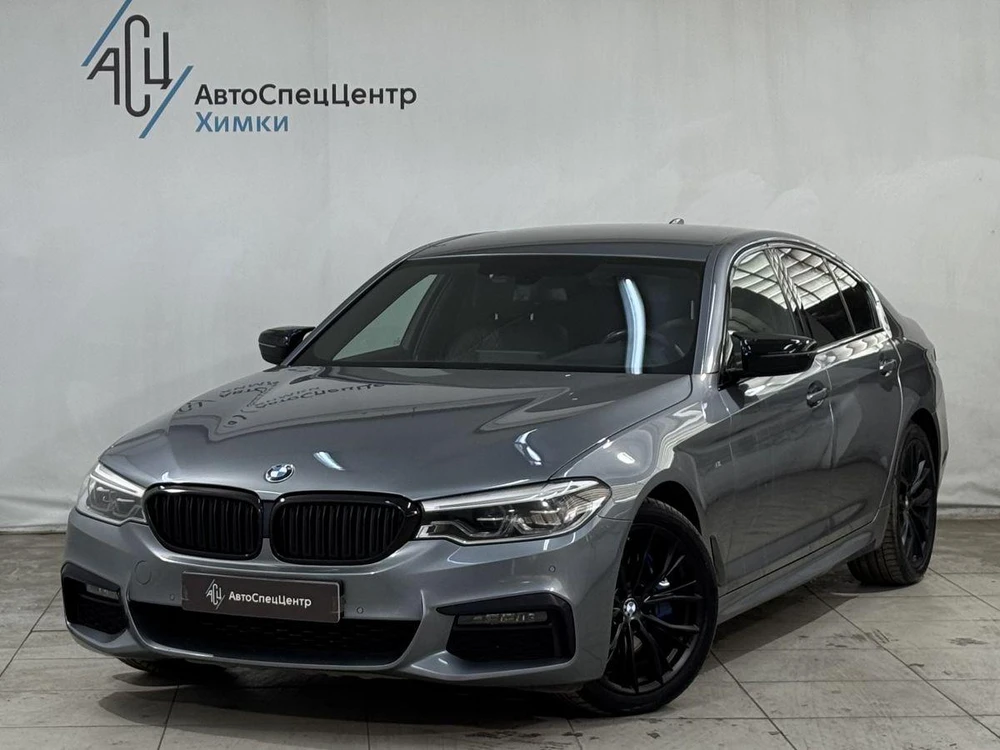 5 серии M Sport Pro 530 3.0d AT 4WD (249 л.с.)