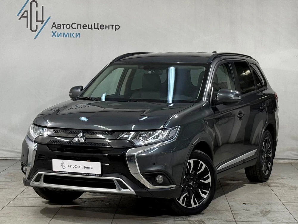 Outlander Instyle (2018-2021) 2.4 CVT 4WD (167 л.с.)
